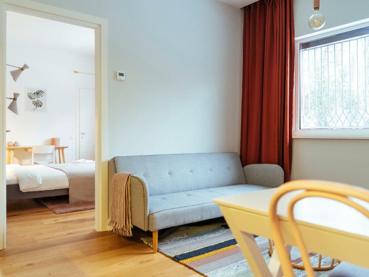 Boutique Luxury Flats - La Maison Du Petit Paris Bukarest Exteriör bild